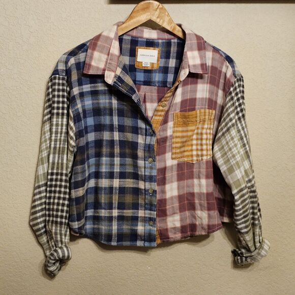 American Eagle Womens Crop Button Up Shirt M Multi Color Plaid Patchwork Flannel - Picture 4 of 6